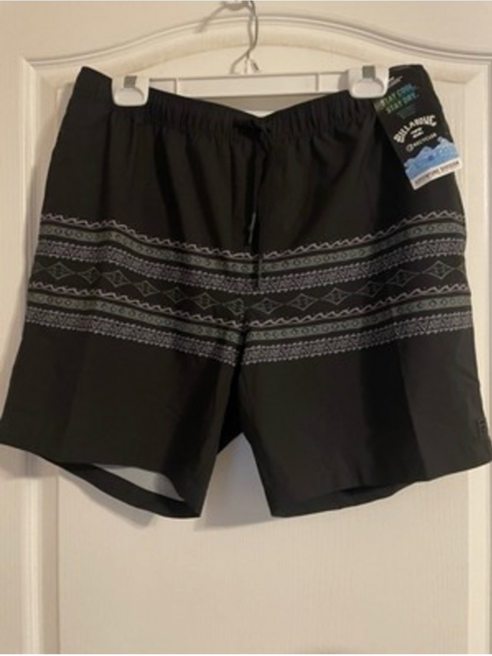 NWOT Billabong A/Div Surftrek Shorts Sz L